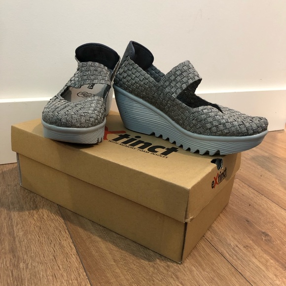 Stylish silver wedge shoes. No outside emailing of pics so don’t ask please. - Picture 4 of 5